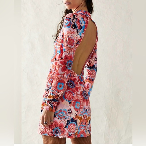 FREE PEOPLE Della Burnout Velvet Mini size extra large - Picture 5 of 16